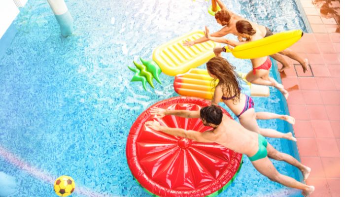 Hayward Robotic Pool Cleaner Comparison: The Ultimate Guide